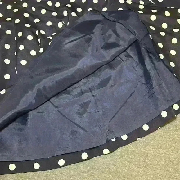 J. Crew Navy/Cream Polka Dot Pleated Midi Skirt. Lined. Women’s Size 2 - Picture 7 of 10